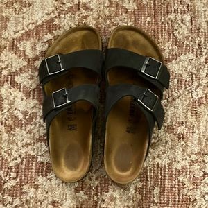 Arizona oiled black leather size 42 Birkenstocks